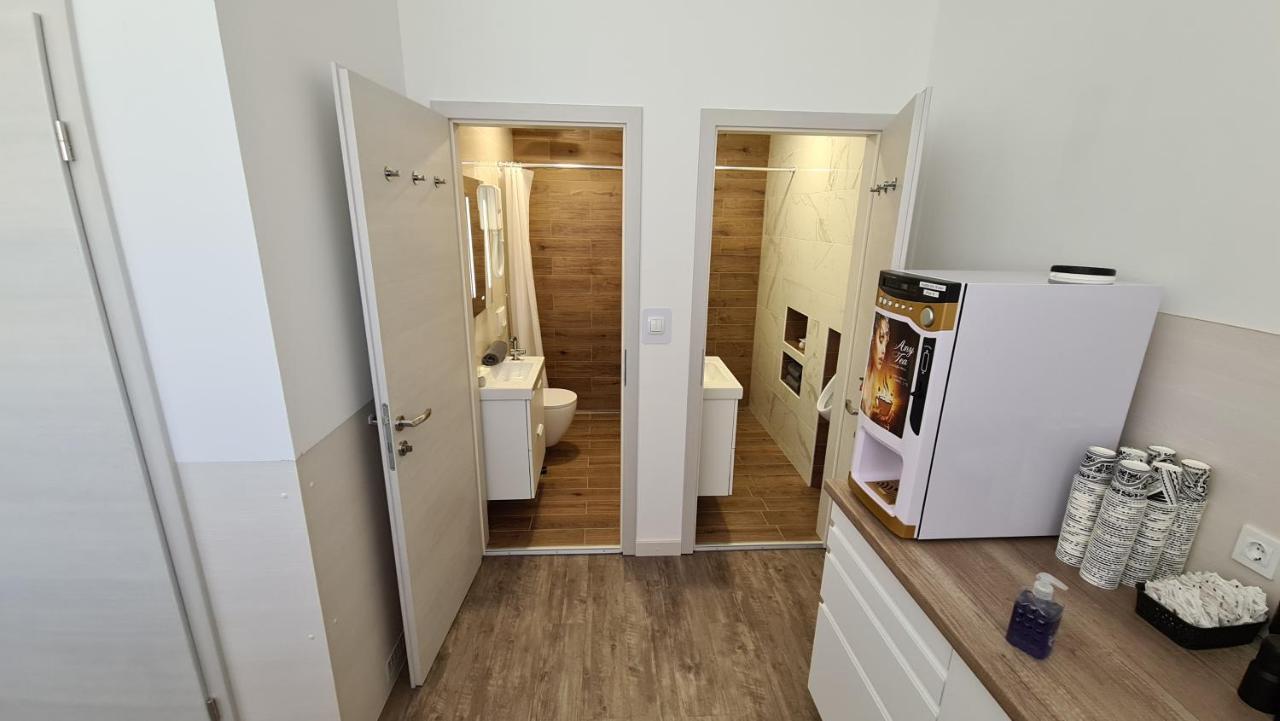 Cabin Hostel ليوبليانا المظهر الخارجي الصورة